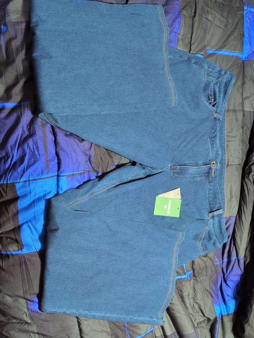HALARA Blue Denim-Look with Contrast Topstitching